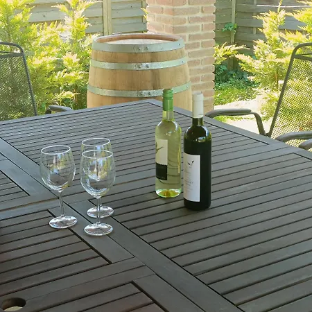 Matis Guest house *